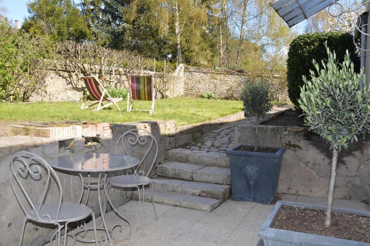 Le Magnolia Bed & Breakfast La Croix-en-Touraine Eksteriør bilde
